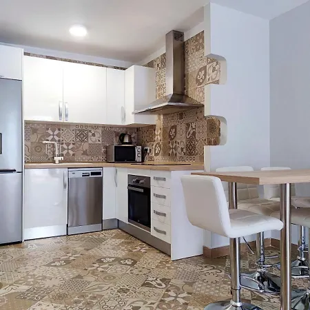 Apartment Playa De Americas 600mt From The Internet Free