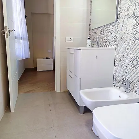 Apartmán Playa De Americas 600mt From The Internet Free